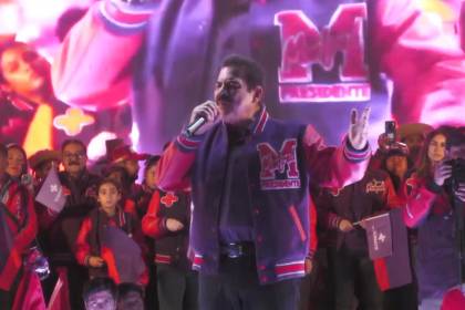 “Nunca más voy a permitir bloqueos en Bolivia”, dice Manfred en su cierre de campaña en Cochabamba