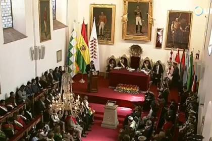 Lara en su discurso por las fiestas patrias: “No se puede gobernar mintiendo, no se puede prometer y después no cumplir”