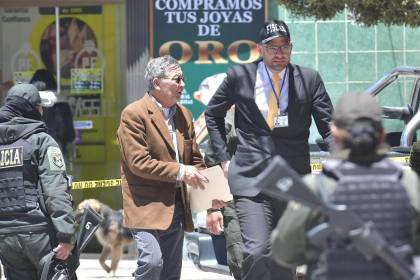 Fiscal general en ejercicio desvincula al asignado para tomar declaración a Mariaca, Zeballos e Irusta