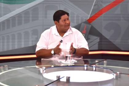 Una cooperativa única de transporte, la propuesta de Solares para la capital cruceña