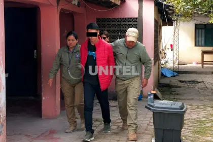 Matan a una mujer con arma blanca; su pareja fue aprehendida y confesó el crimen