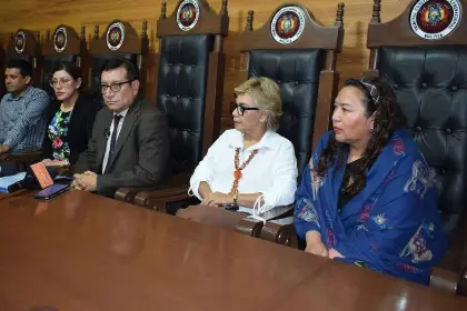 Fiscalía admite denuncia y activa investigación contra cinco magistrados ‘autoprorrogados’ del TCP