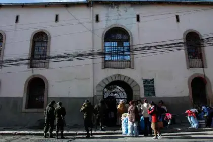 Condenan a 30 y 15 años de cárcel a autores del feminicidio de Alison en La Paz