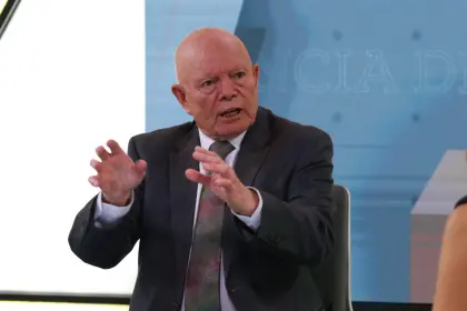 Reportan presunta renuncia de Oscar Hassenteufel a la vicepresidencia del TSE, a 26 días de las elecciones