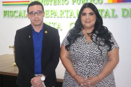 Jessica Echeverría asume como fiscal de materia especializada en delitos de género Santa Cruz