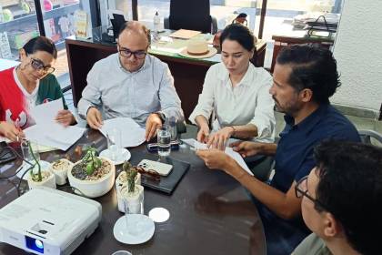 Delegados de PDC y Libre firman documento con reglas del debate vicepresidencial