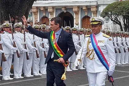 Rodrigo Paz en acto con las FFAA: “Hay territorios sobre los que no tenemos soberanía y que tenemos que recuperar”