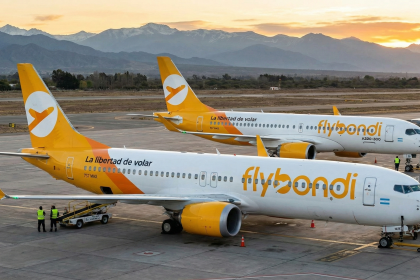 American Airlines y Flybondi buscan autorización para operar rutas desde Bolivia, según ministro