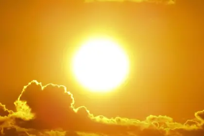 ‘Día sin sombra’: Cochabamba vive este martes su jornada de “muy alta” radiación y el miércoles es el turno de Santa Cruz