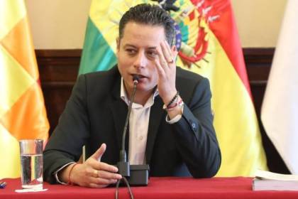Lara pide aclarar cómo se administrará el fondo creado con aportes de la reducción salarial del Ejecutivo