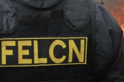 Aprehenden en Cochabamba a un conductor que llevaba dos bolsas de yute con marihuana 