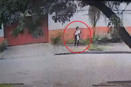 Santa Cruz: Felcv busca a la mujer que abandonó a una bebé cerca del mercado La Ramada