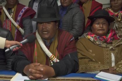 Campesinos Túpac Katari definirán en ampliado con sus bases si acuden al diálogo y descartan paso humanitario