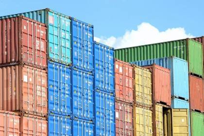 Bolivia registró un superávit comercial $us 1.669 millones entre enero y junio de este año, según el INE