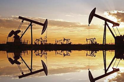 El petróleo de Texas sube más de un 5% y roza los 100 dólares el barril por la guerra