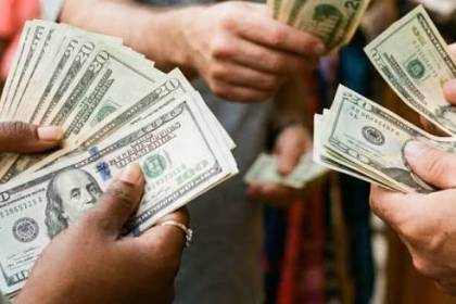 Industriales de Cochabamba afirman que la subida del dólar afecta al sector productivo y que este no debería superar los Bs 10