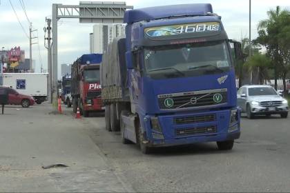 Transporte pesado: Decreto del diésel no resolvió el desabastecimiento, solo trajo especulación