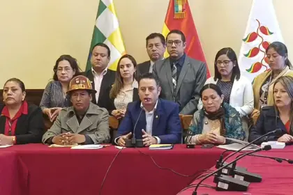 “No era el momento”: Lara y jefes de bancadas piden a Paz reconsiderar la eliminación de la subvención