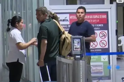 Vocero municipal sale de vacaciones el día que el alcalde Jhonny Fernández será puesto ante el juez