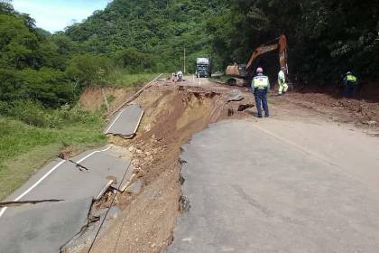 hundimientos en la ruta a Samaipata son por fenómenos climáticos