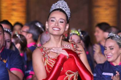 Primera ‘preca’ cruceña: La reina Camila lucirá un imponente carro de inspiración ancestral