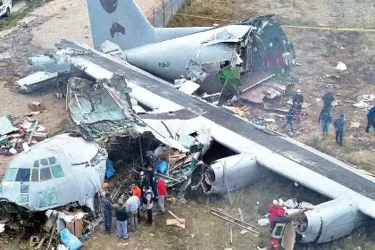 Accidente aéreo en El Alto: Justicia concede cesación a la detención preventiva del piloto, reporta abogado