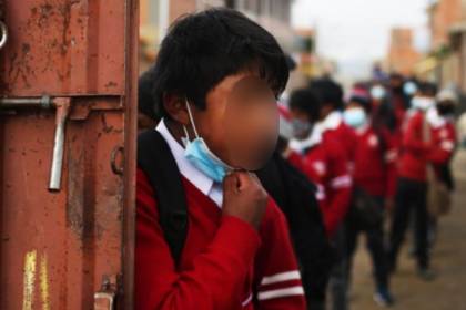 El Alto: un estudiante de 11 años se desvaneció repentinamente y murió en el patio de su colegio