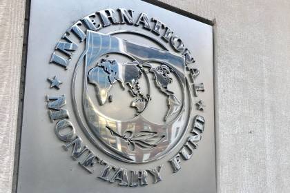 Crédito con el FMI contempla interés anual de 3,479% sujeto a variación; pago del capital comenzará a los 4,5 años