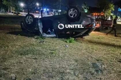 Santa Cruz: Hombre muere tras perder el control de su vehículo en la avenida Beni