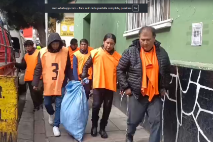 La Paz: Personas arrestadas por consumo de bebidas alcohólicas en vía pública realizan trabajo comunitario