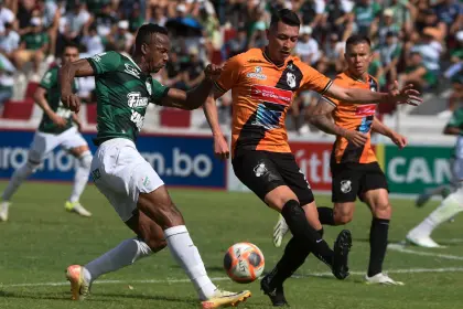 Oriente se aplaza local y queda eliminado del torneo por series al empatar con Nacional Potosí