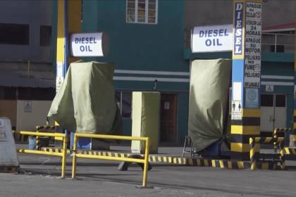 Desabastecimiento de diésel impactan servicios esenciales y retrasa el transporte en Bolivia