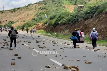 ¿Se ejecutarán desbloqueos en Bolivia? Esto dice la Policía ante la escalda que hay en el país
