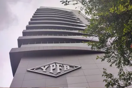 Fiscalía abre nueva investigación por presuntos contratos irregulares en YPFB