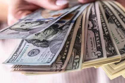 El dólar paralelo y el digital, cotizaciones no oficiales, rompen la barrera de los Bs 10 este martes