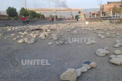 Tras la jornada de violencia, evistas reactivan los puntos de bloqueo en la ruta al occidente