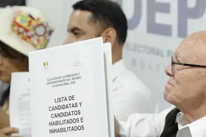 Solo el 81% de postulantes quedó habilitado tras el vencimiento del plazo para sustituciones, según vocal del TSE