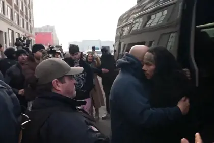 “Estoy por conocer al presidente de Venezuela”: El rapero 6ix9ine compartirá centro de detención con Maduro