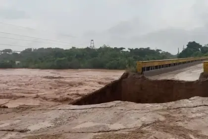 Colapsa el acceso al puente de La Bélgica y el municipio queda aislado nuevamente