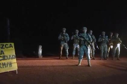 Militares refuerzan puestos de control en carretera para la lucha contra el contrabando a la inversa