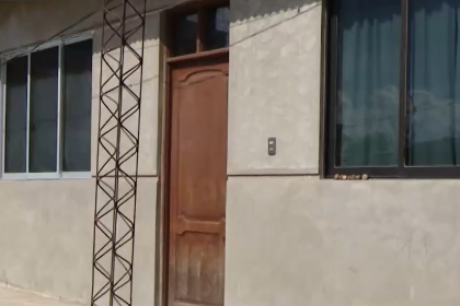 Armados y con el rostro cubierto, así ingresaron tres ladrones a una vivienda al sur de Cochabamba 