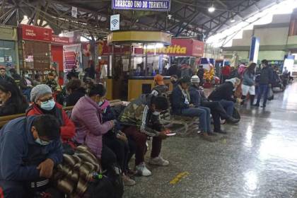 Se incrementa el movimiento de pasajeros en las terminales de buses del eje central del país 