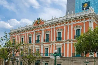 Bolivia dice que apoya “la recuperación de la democracia” en Venezuela y sugiere que se inicie una transición democrática