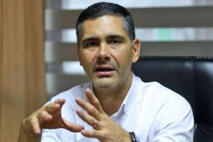 “Si cambiamos el decreto o abrogamos, el resultado va a ser el mismo: no va a haber diésel”, dice ministro Justiniano
