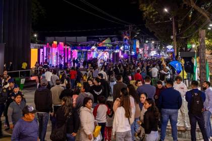 En cuatro días, casi 200.000 personas ingresaron a Expocruz y organizadores alistan el acto central