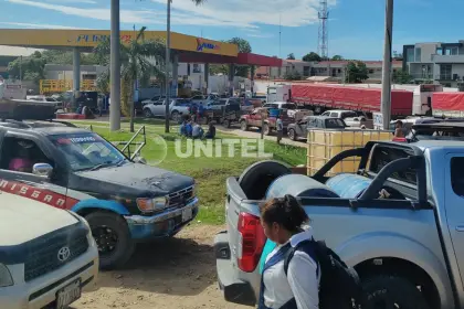 Surtidores exigen medidas que garanticen distribución equitativa de combustibles e incremento de comisiones