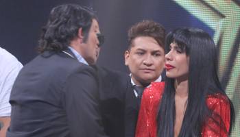 En medio de lágrimas Selena se despidió de la competencia