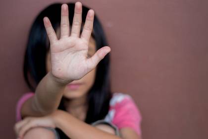 Acusado de graves agresiones a sus hijastras y nietas cumplirá detención preventiva