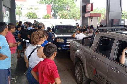 Falta de diésel afecta al transporte, el recojo de basura y las labores educativas