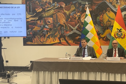 El Gobierno presenta la nueva Ley de Electricidad y Energías Renovables, parte del paquete de normas estructurales